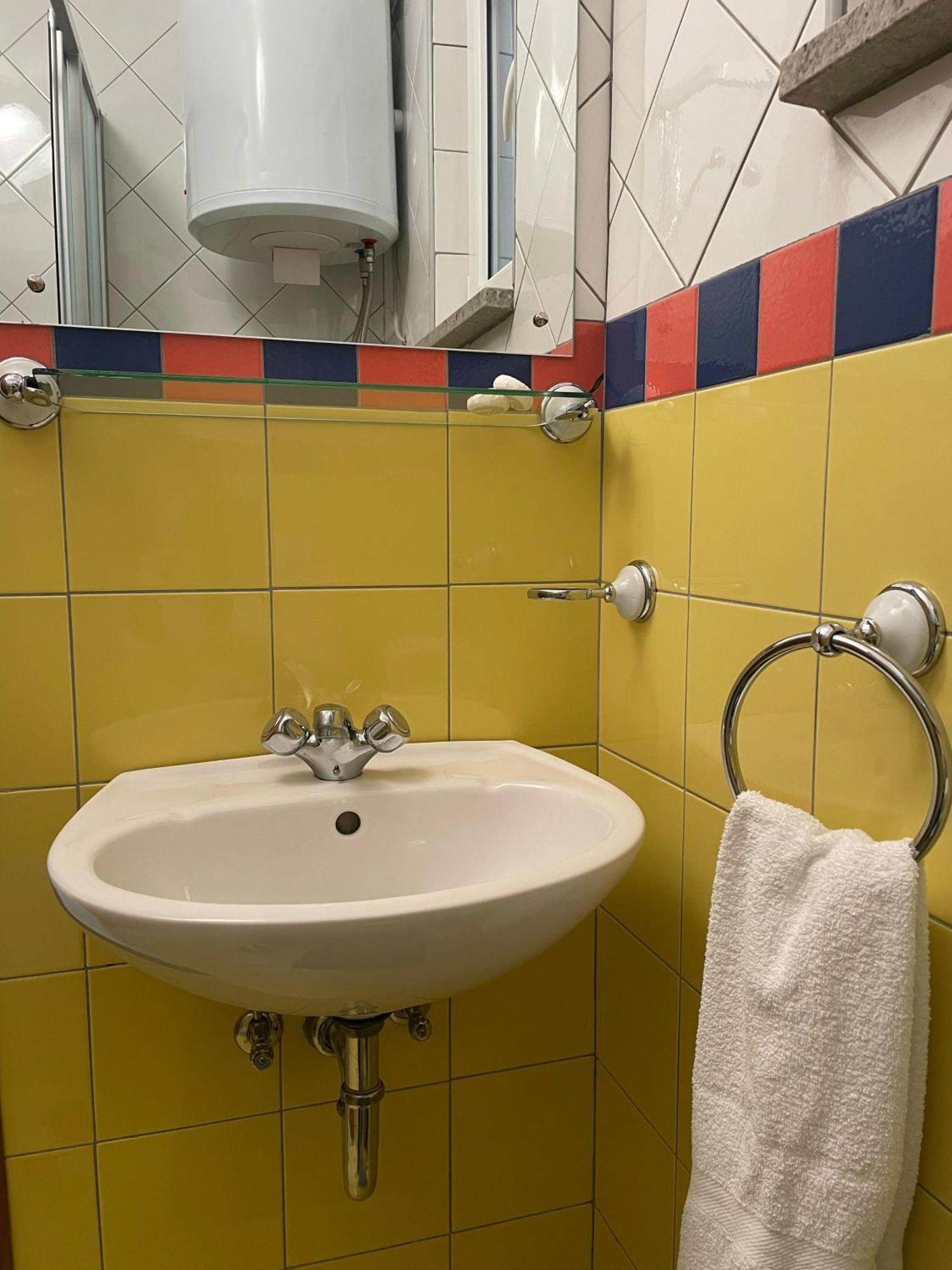 Apartments Matija Kampor 部屋 写真