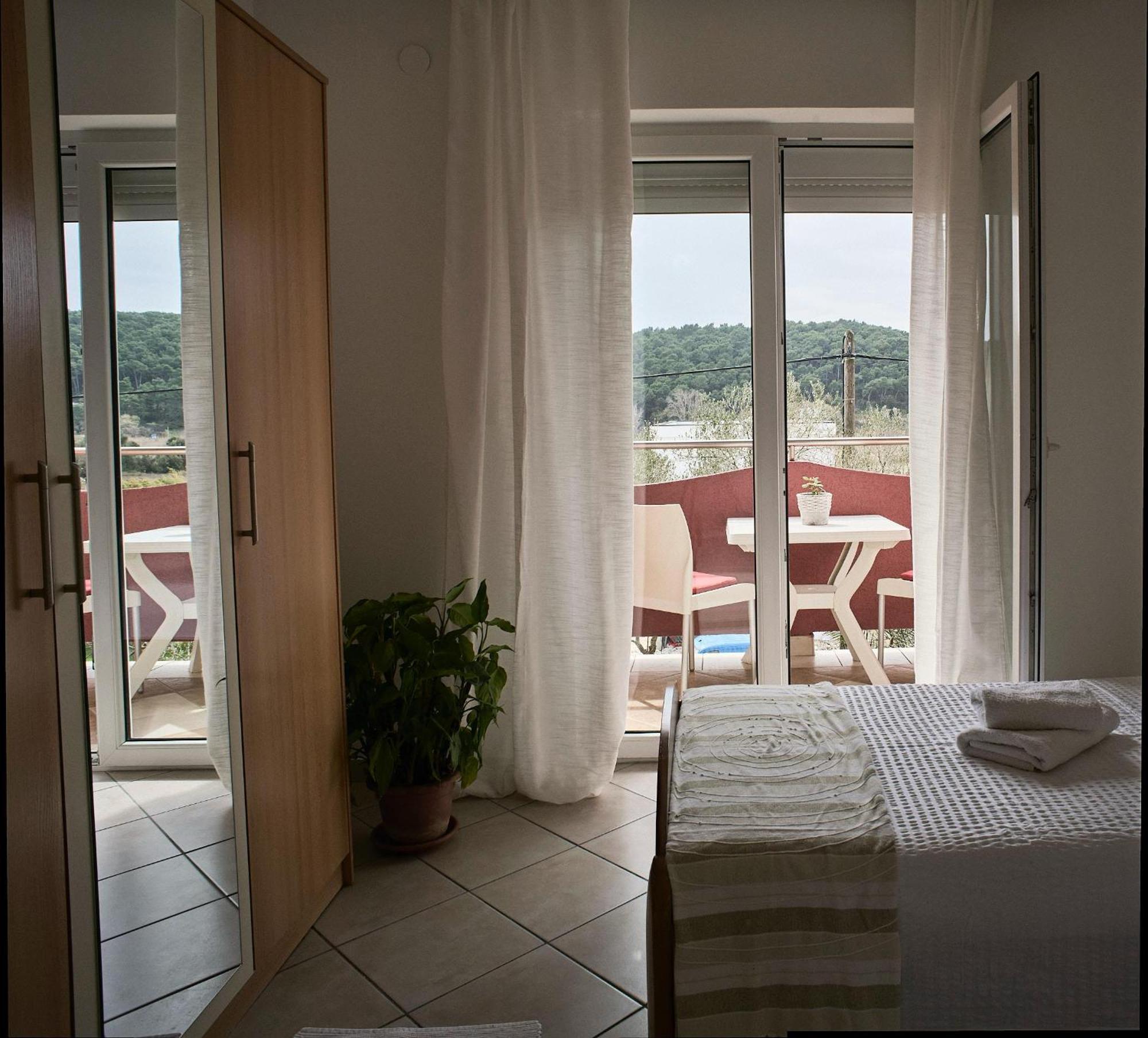 Apartments Matija Kampor エクステリア 写真