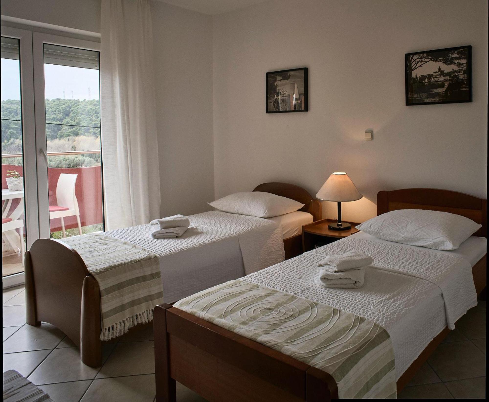 Apartments Matija Kampor 部屋 写真