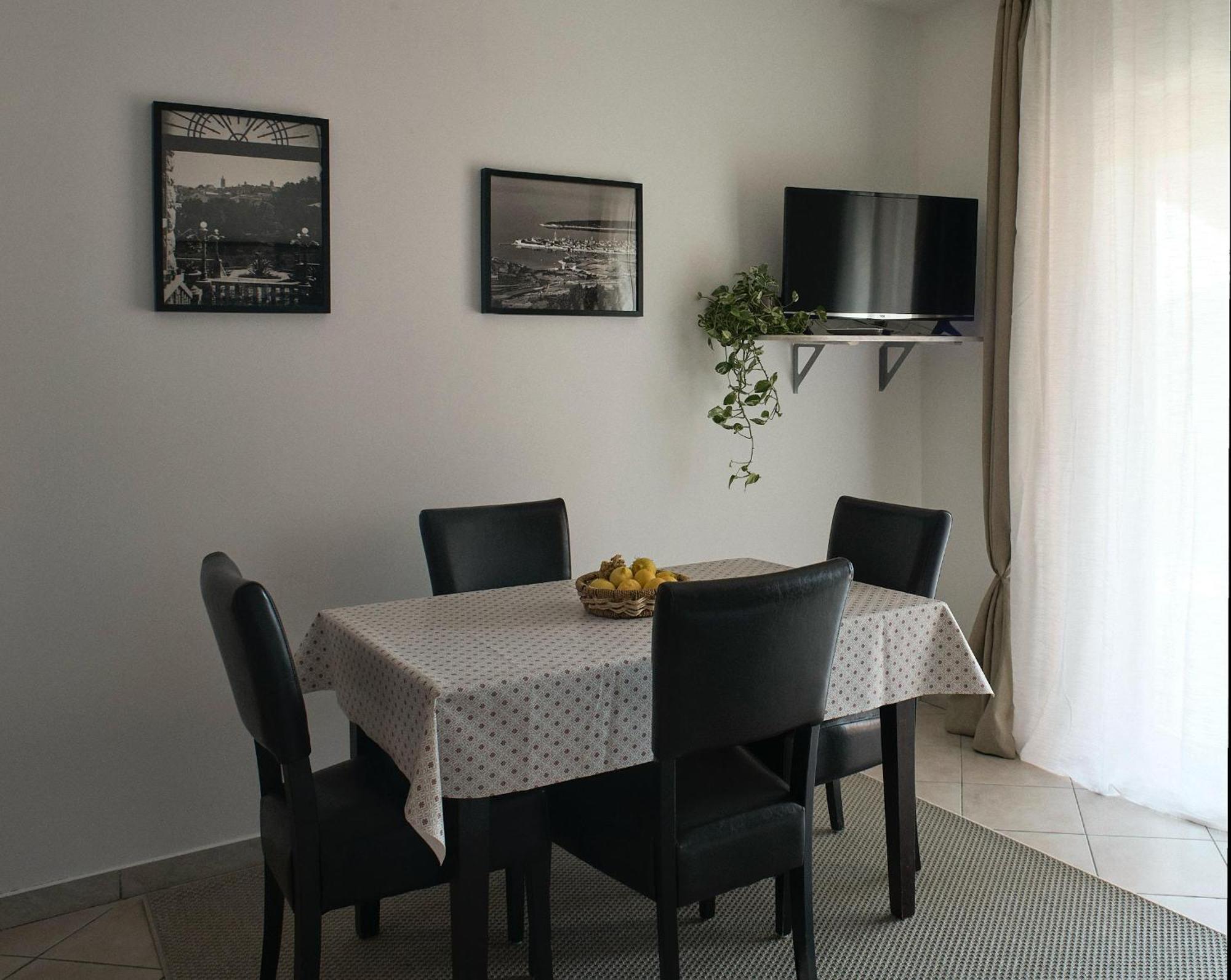 Apartments Matija Kampor 部屋 写真
